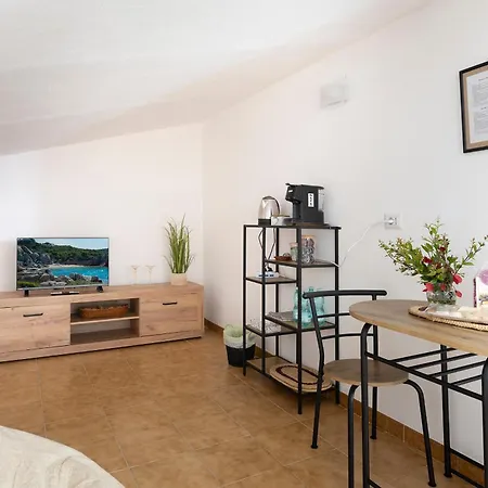 Casa Di Nonno Giovannino بيت ضيافة *